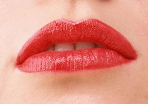 刺青と医療レーザーを使った治療